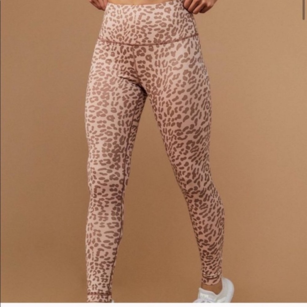 Tan + Lines High Waisted Compression Leggings Blush Pink Size Medium